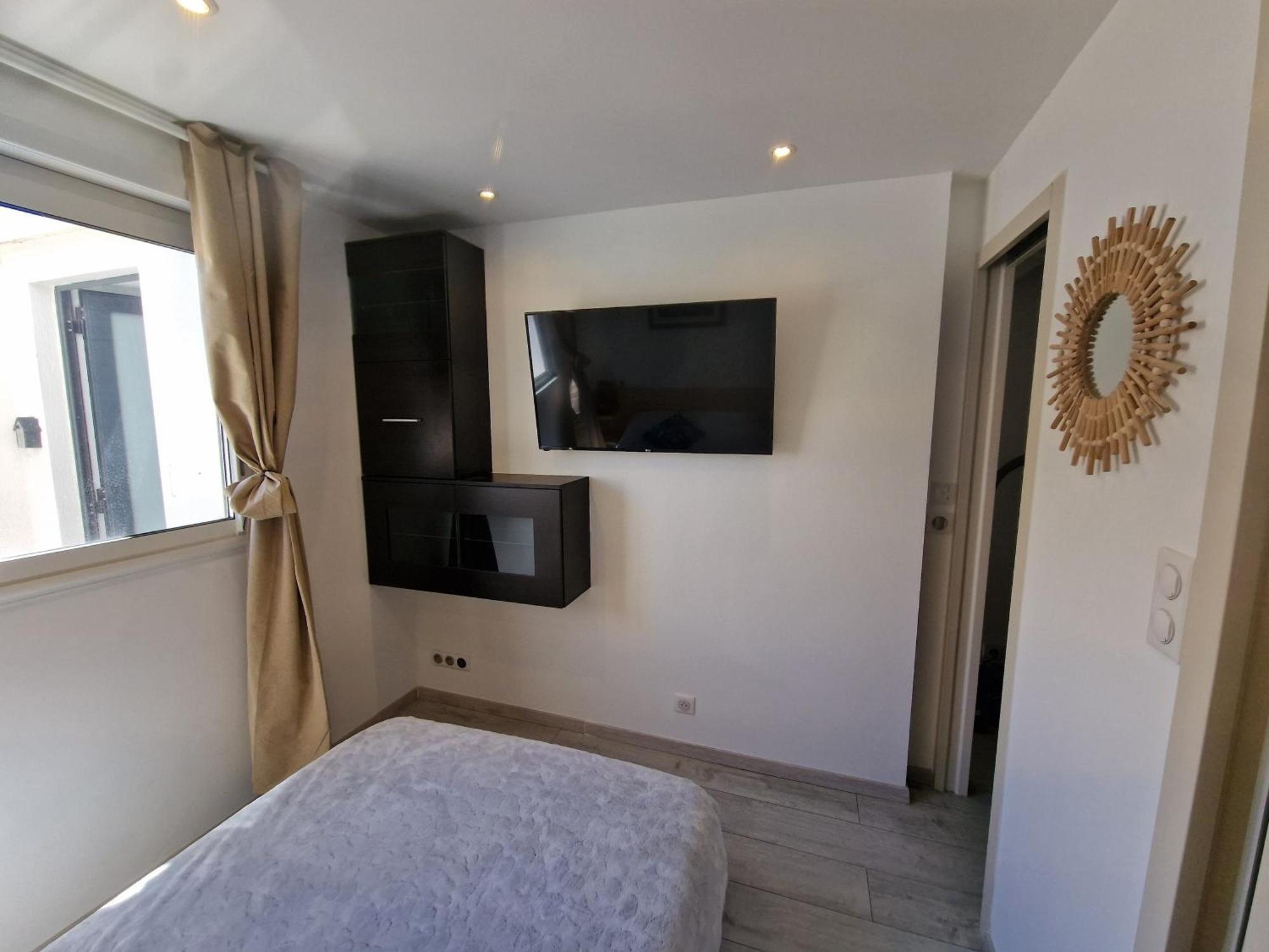 Villa Marina Exceptionnelle - 8 Pers - 120 M2 Vue - Parentales - Cinema - Ponton *