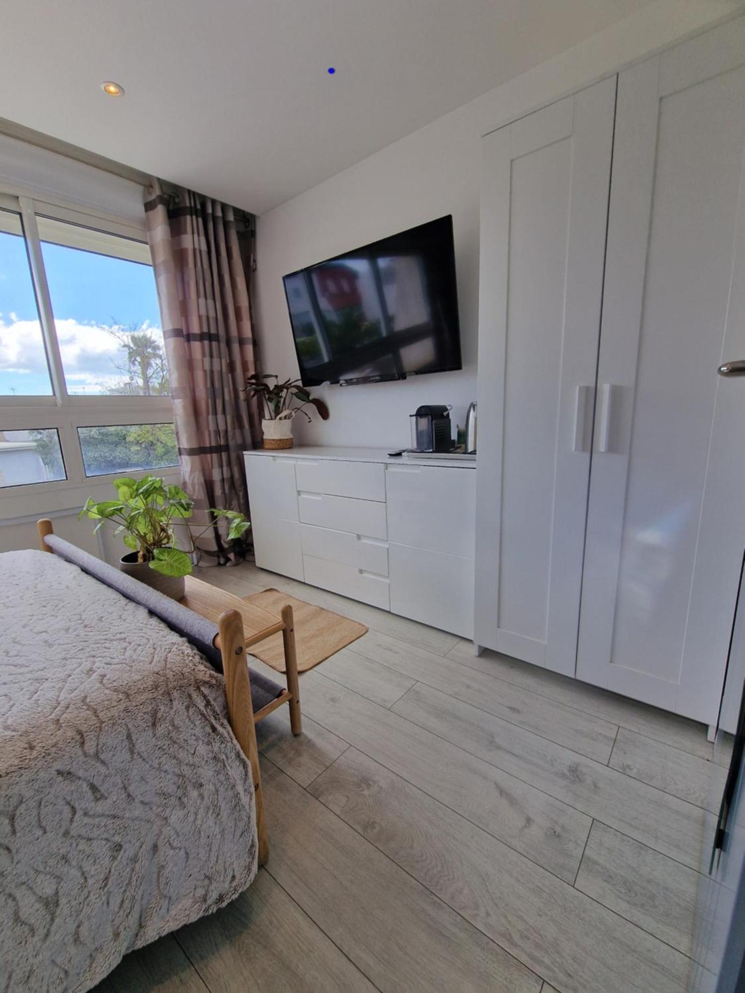 Marina Exceptionnelle - 8 Pers - 120 M2 Vue - Parentales - Cinema - Ponton Villa *