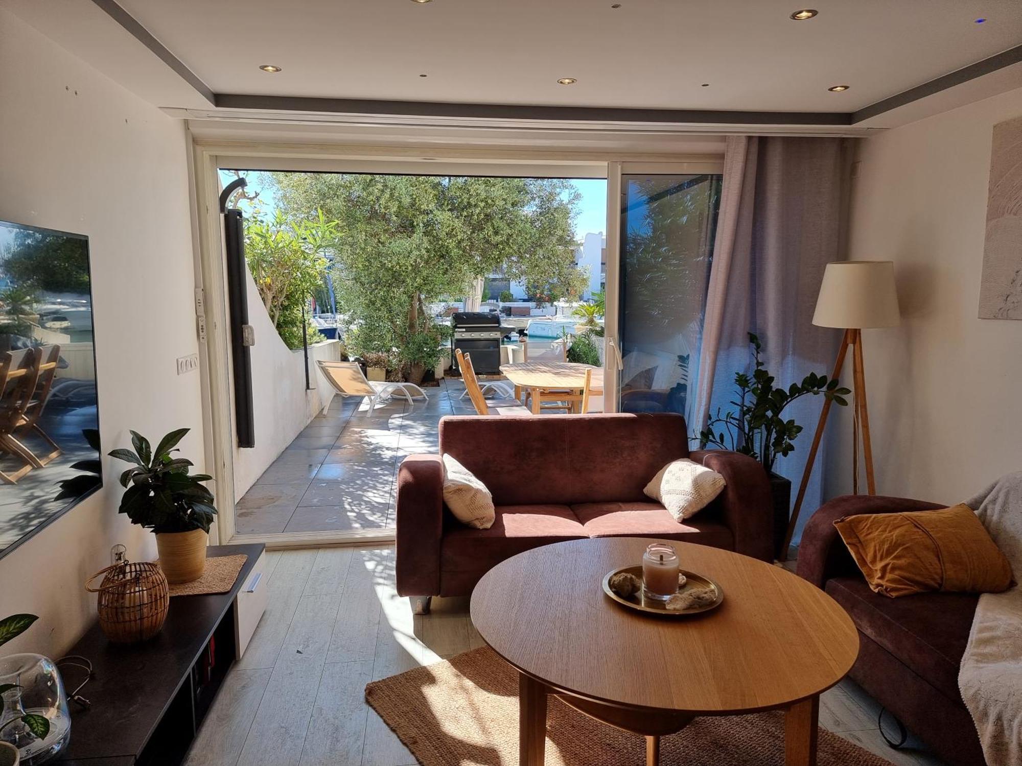 Marina Exceptionnelle - 8 Pers - 120 M2 Vue - Parentales - Cinema - Ponton * Le Grau-du-Roi